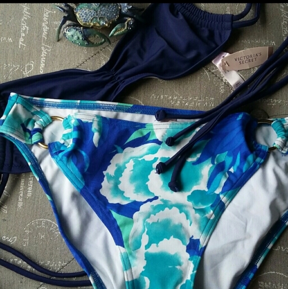 👄 2 Victoria Secret Bikini Sets - Picture 3 of 8